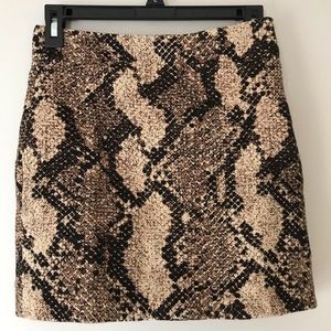 Woven Skirt